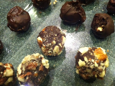 Renee’s Holiday Vegan Chocolate Truffles