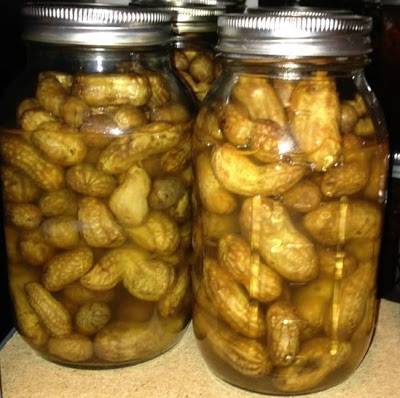 Canning Green Peanuts – Kinda like Hot boil peanuts!