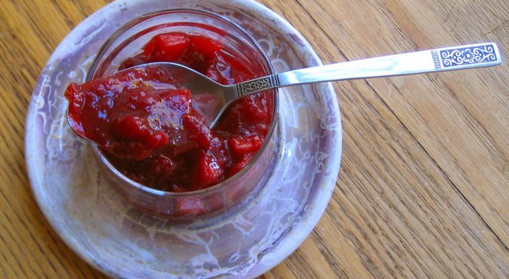 Cranberry Quince Sauce