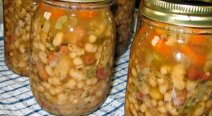 16 Bean soup with Chicken