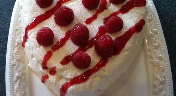 Coeur a la Creme with Raspberry Sauce