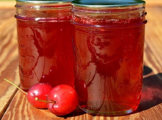 Working with Crabapples for jelly!