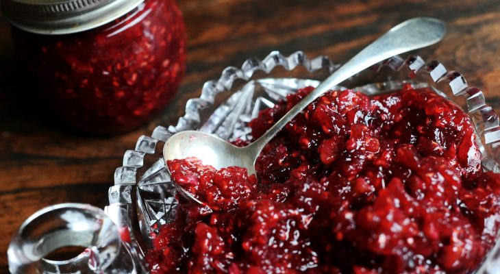 Cranberry Pecan Conserve