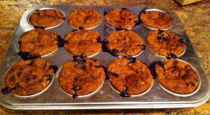 Fig Muffins with 0,5 cup fresh blueberries!