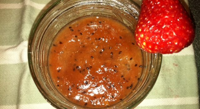 Kiwi-Strawberry Jam