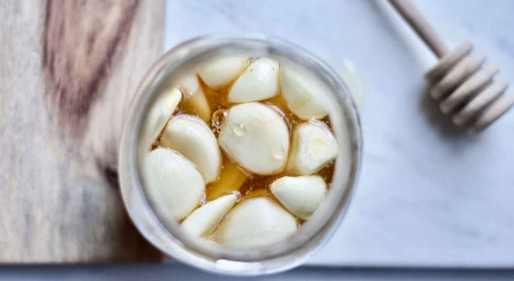 Minced or Sliced Marinated Garlic