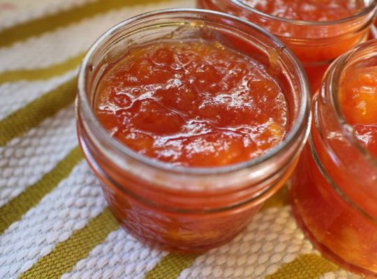 Nectarine Upside Down Cake Conserve