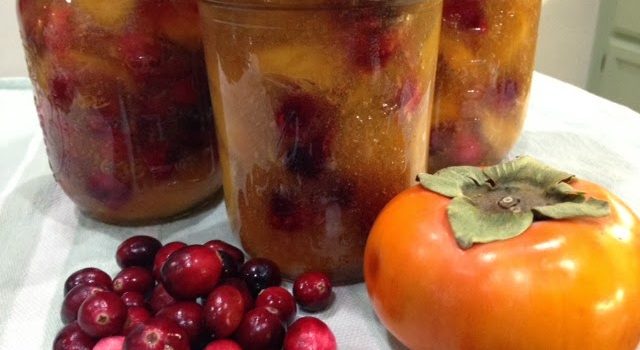 Persimmon Cranberry Pie Filling