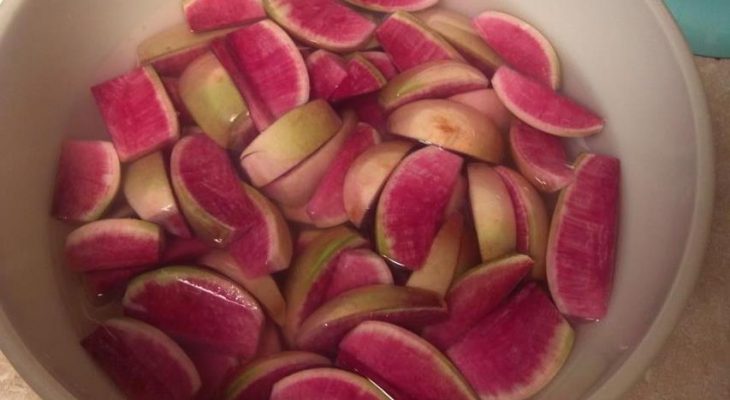 Pickled Honey Radishes