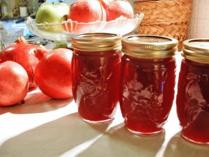 Pom Apple Butter