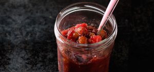 Spiced Apple Cranberry Chutney