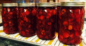 Sue’s Strawberry Pie Filling