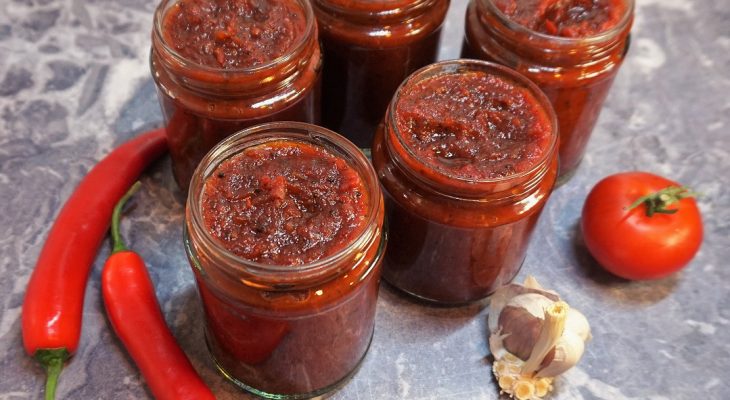 Sweet and Hot Pepper and Onion Relish