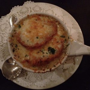 To make French Onion Soup