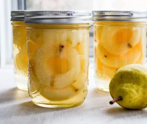 Vanilla or Cinnamon Pears in Light Syrup