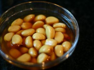 pickling garlic