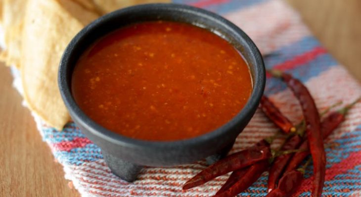 Picante Tomato-Chile Salsa Recipe