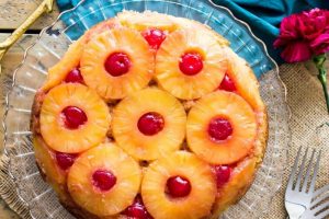 Pineapple upside down cake