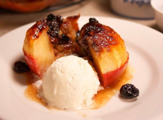 Baked apples a’ la fruit