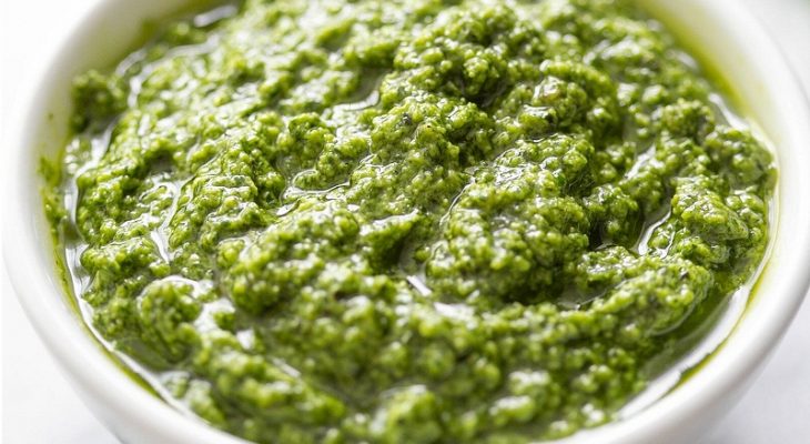 Basil pesto sauce