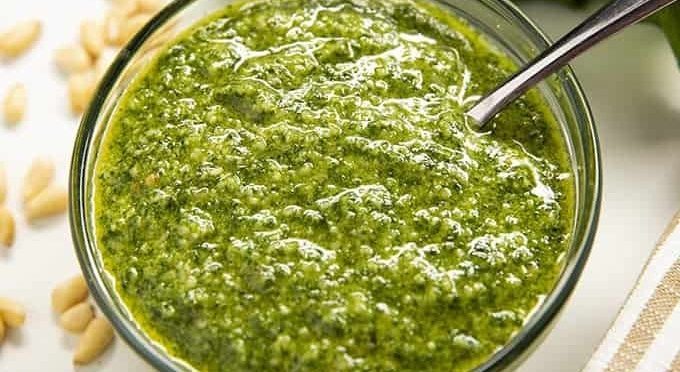 Basil pesto sauce