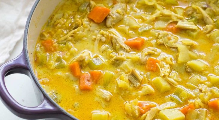 Chicken and apple curry thick soup