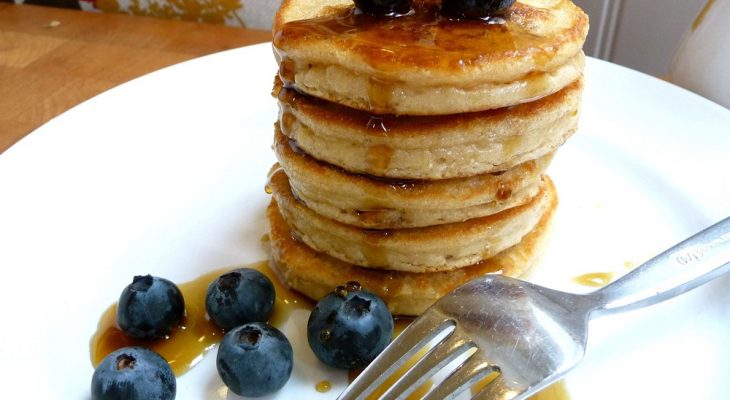 Sugar sassy almond pancakes