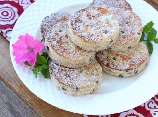 Traditional welsh cakes