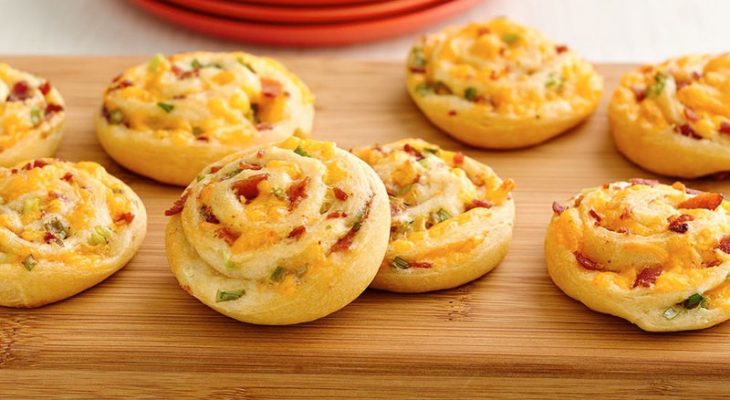 Bacon Cheddar Cheese Spirals