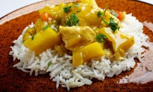 Chicken and apple curry