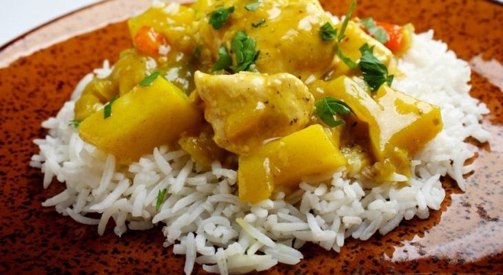 Chicken and apple curry
