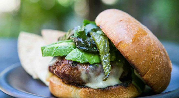 Chipotle asian sirloin hamburgers