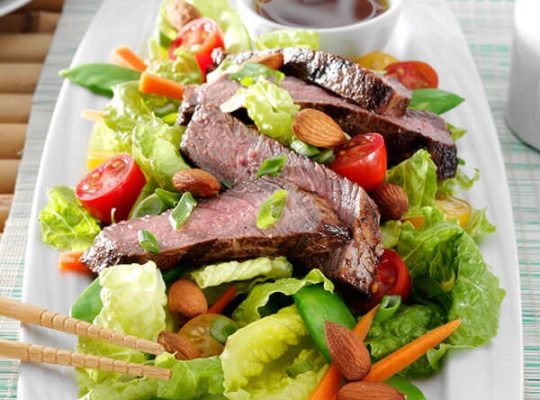 Grilled steak-asian style salad