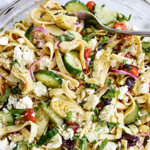 Healthy pasta shells, artichoke hearts with shrimp