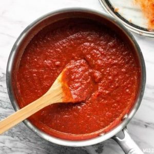 Home-made pizza sauce