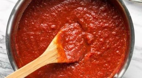 Home-made pizza sauce