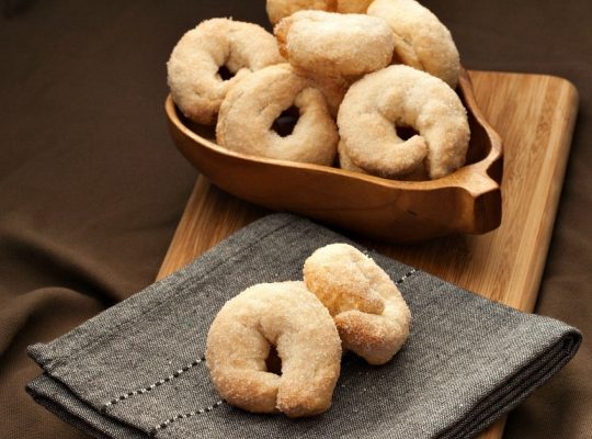 Italian Taralli Cookies Dessert