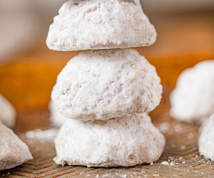 Italian Wedding Cookies Dessert