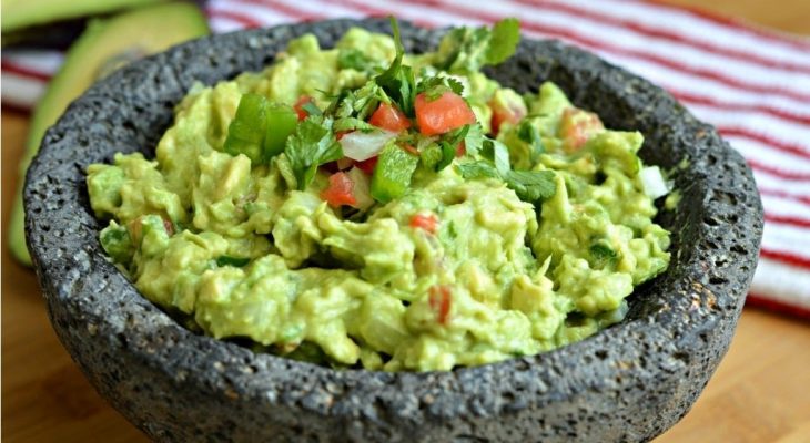 Mexican style guacamole