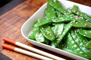 Sesame snow peas