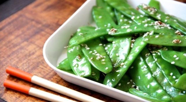 Sesame snow peas