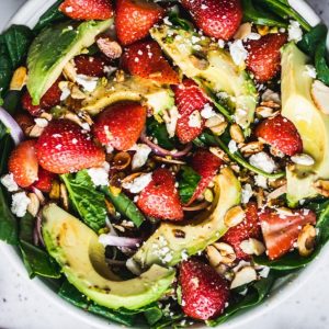 Strawberry spinach salad