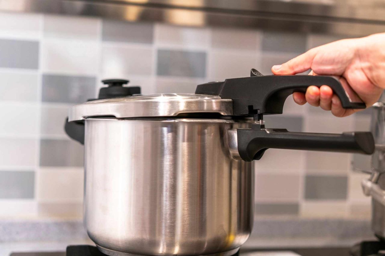 Canning in pressure cooker vs. canner: what you really need to know