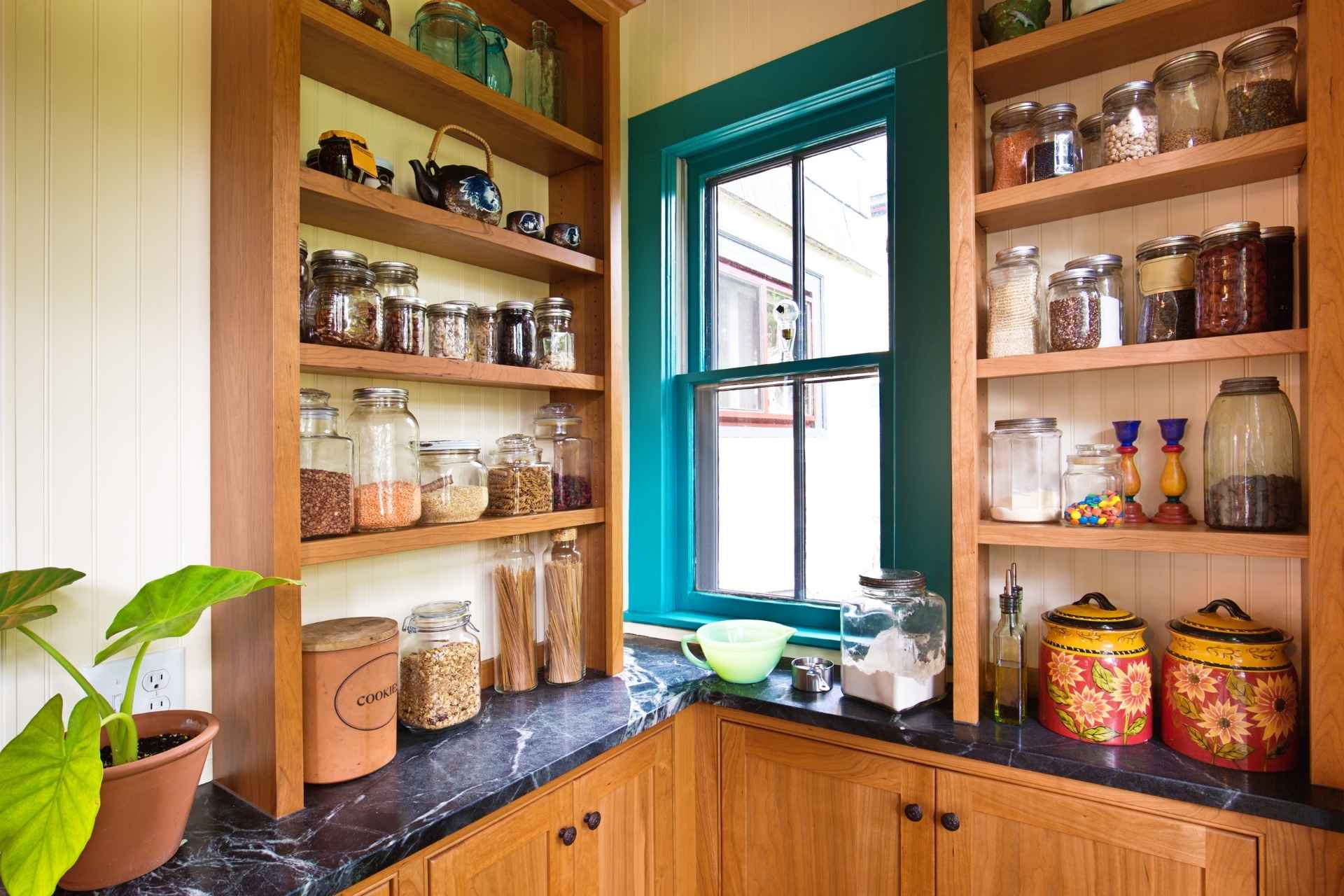 How Much Does It Cost to Build a Kitchen Pantry
