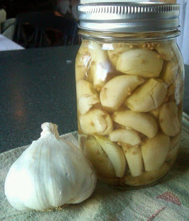 Heads in Jars – Pickled Garlic